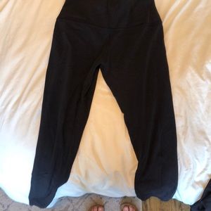Lululemon Athletica Align 7/8 leggings